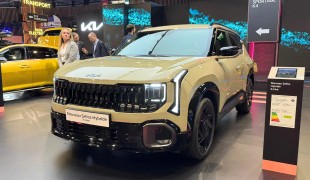 Kia показала гибридный Seltos для Индии: что известно