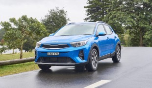 Качественный кроссовер, или проходяк? Обзор на Kia Stonic